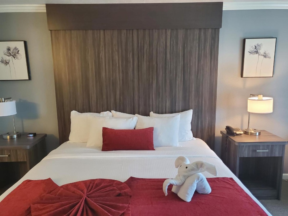 Sequoia Inn Main image